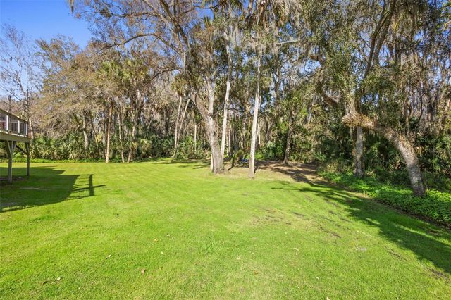 385 E COUNTRY CIRCLE DRIVE, Port Orange, FL 32128