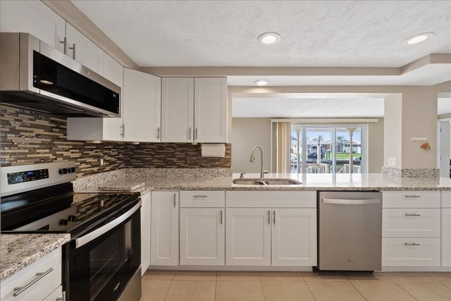 4933 SHELL STREAM BOULEVARD, New Port Richey, FL 34652
