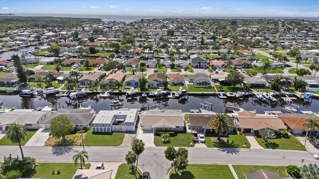 4933 SHELL STREAM BOULEVARD, New Port Richey, FL 34652