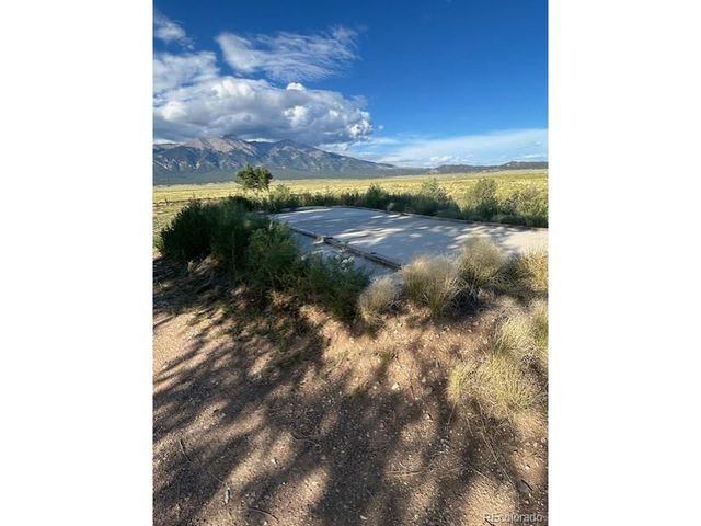 11858 7th St, Blanca, CO 81123