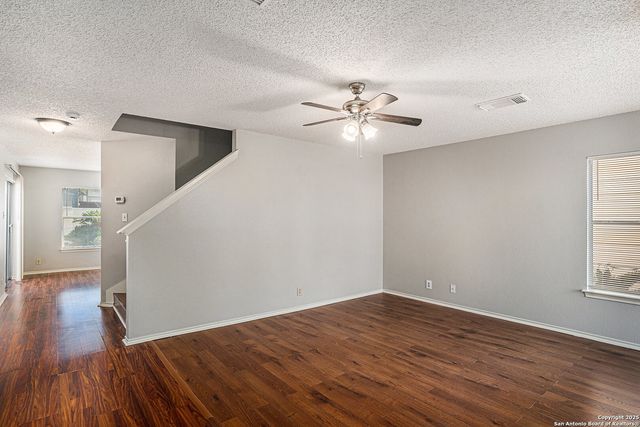 4919 Hill Mist, San Antonio, TX 78240