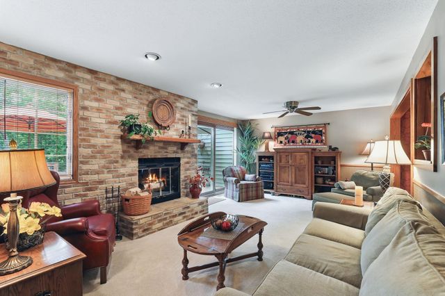 2657 Valley View Lane, New Brighton, MN 55112