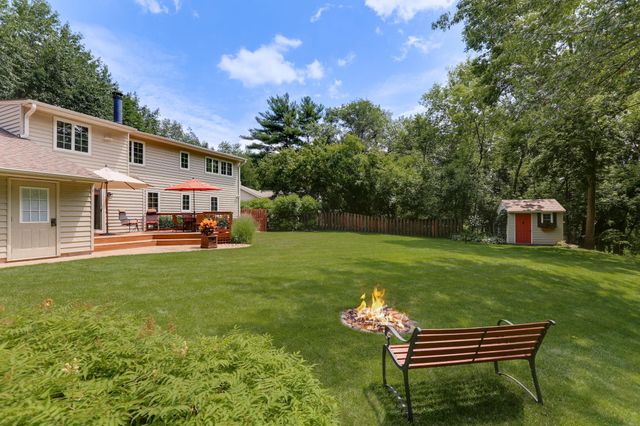 2657 Valley View Lane, New Brighton, MN 55112