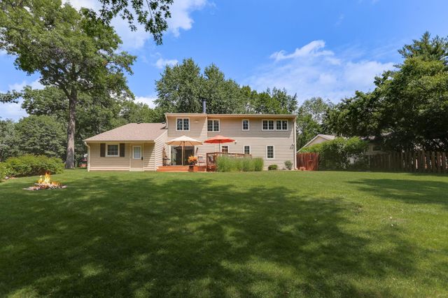 2657 Valley View Lane, New Brighton, MN 55112