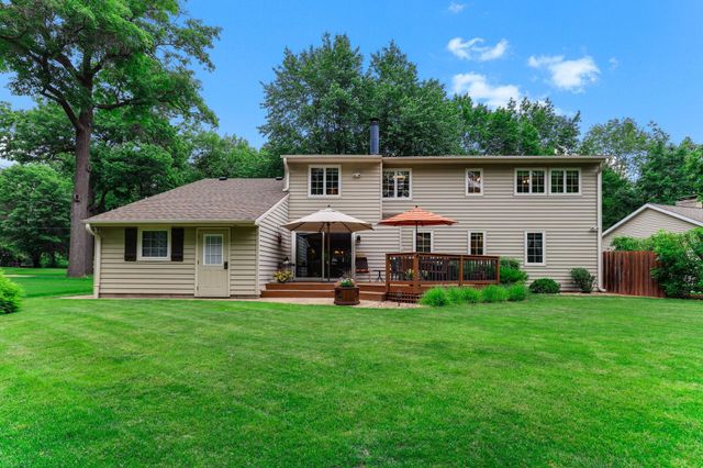 2657 Valley View Lane, New Brighton, MN 55112