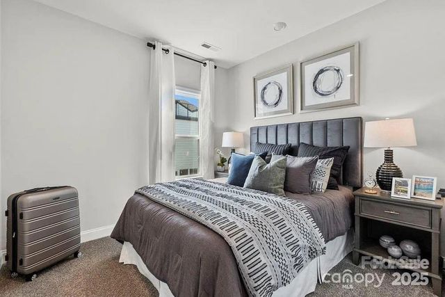 5029 Westmead Lane, Charlotte, NC 28262