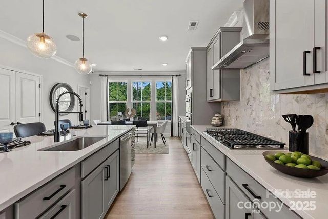 5029 Westmead Lane, Charlotte, NC 28262