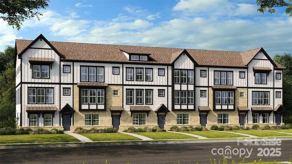 5029 Westmead Lane, Charlotte, NC 28262