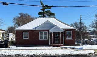 5300 Bermuda Drive, Normandy, MO 63121