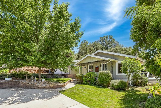 457 Russell Rd, San Andreas, CA 95249