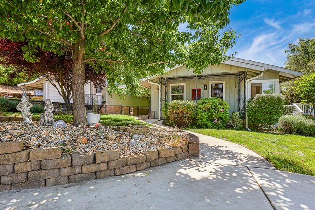 457 Russell Rd, San Andreas, CA 95249