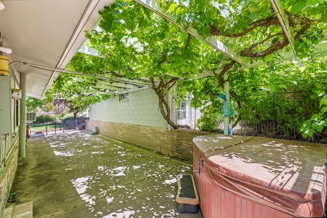 457 Russell Rd, San Andreas, CA 95249