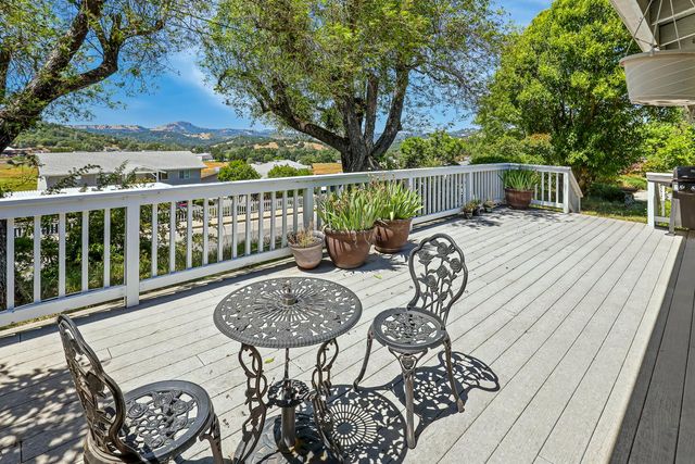 457 Russell Rd, San Andreas, CA 95249