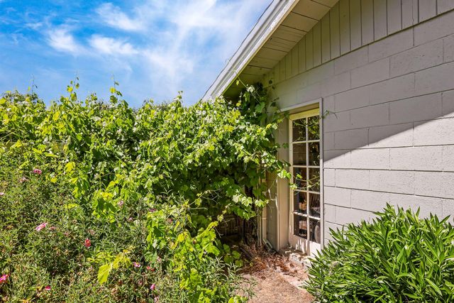 457 Russell Rd, San Andreas, CA 95249