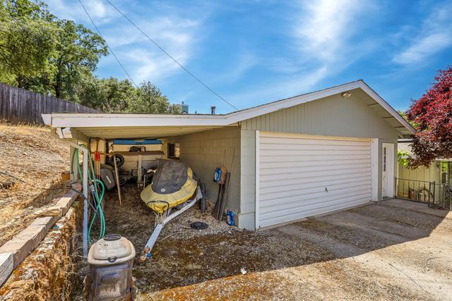 457 Russell Rd, San Andreas, CA 95249