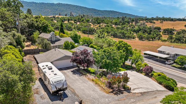 457 Russell Rd, San Andreas, CA 95249