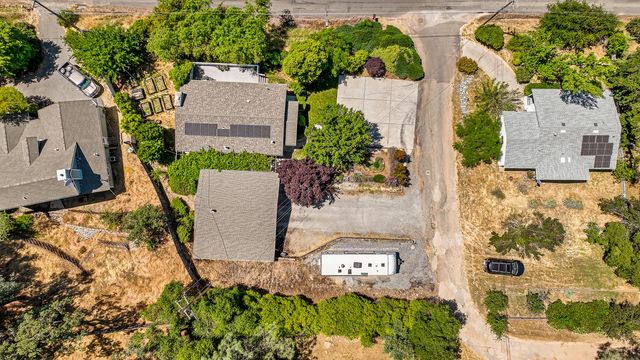 457 Russell Rd, San Andreas, CA 95249