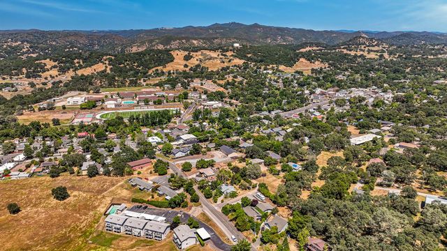 457 Russell Rd, San Andreas, CA 95249