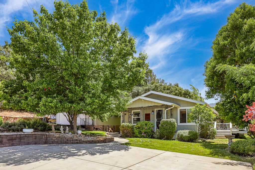 457 Russell Rd, San Andreas, CA 95249