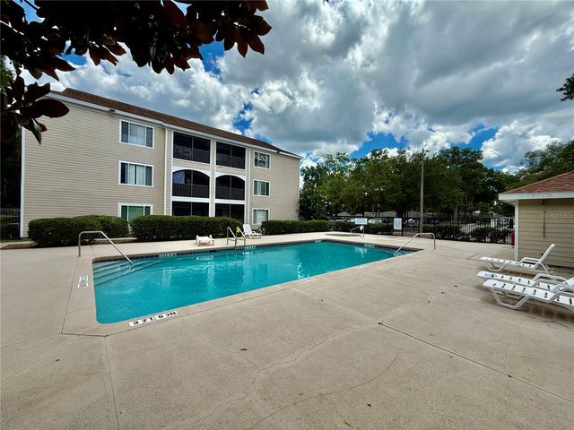 3800 SW 20TH AVENUE 207, Gainesville, FL 32607