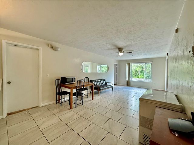 3800 SW 20TH AVENUE 207, Gainesville, FL 32607