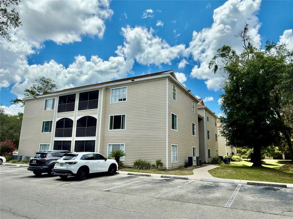 3800 SW 20TH AVENUE 207, Gainesville, FL 32607