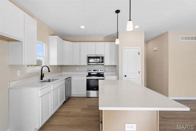 2320 Hank's Close 176 STB, Washington, MO 63090
