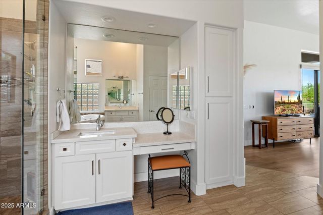 9338 E PRAIRIE Circle, Scottsdale, AZ 85262