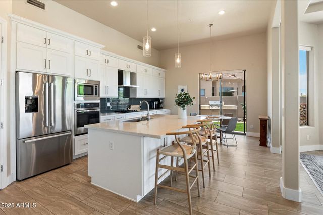 9338 E PRAIRIE Circle, Scottsdale, AZ 85262