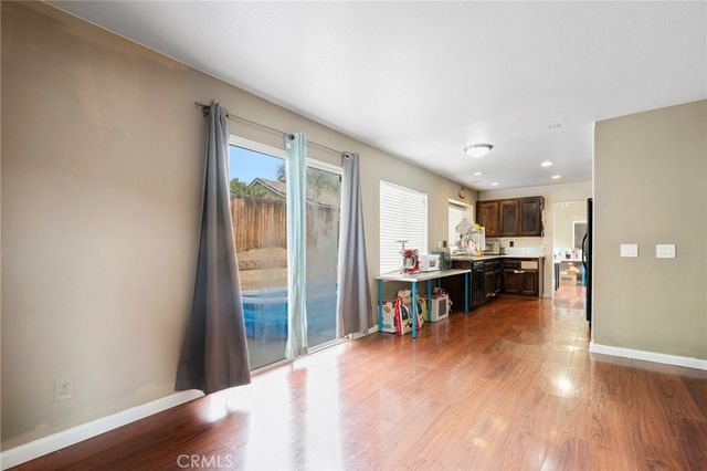 321 Avenue 12, Lake Elsinore, CA 92530