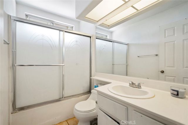 321 Avenue 12, Lake Elsinore, CA 92530