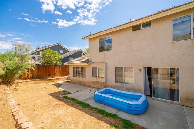 321 Avenue 12, Lake Elsinore, CA 92530
