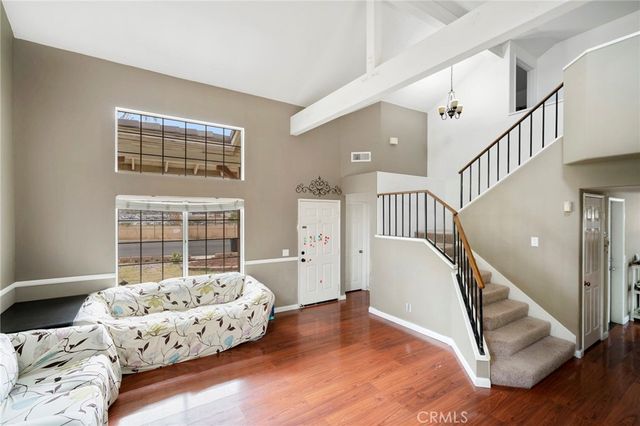 321 Avenue 12, Lake Elsinore, CA 92530