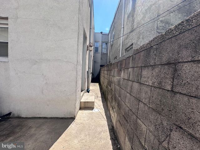1616 S 18TH ST, Philadelphia, PA 19145
