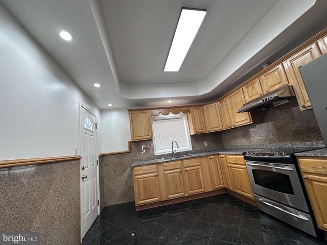 1616 S 18TH ST, Philadelphia, PA 19145