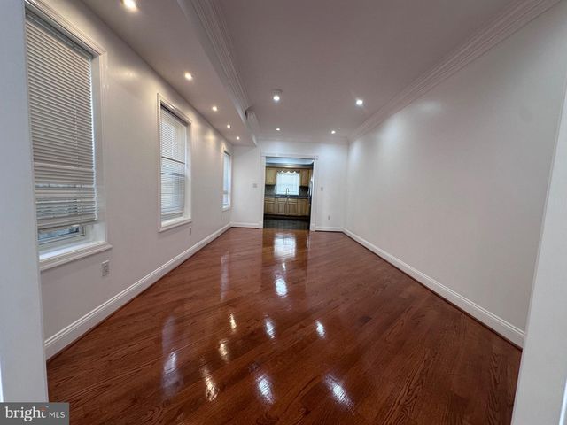 1616 S 18TH ST, Philadelphia, PA 19145