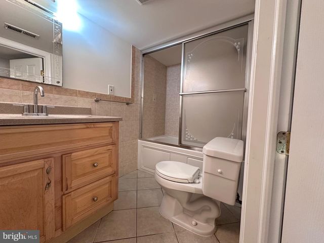 1616 S 18TH ST, Philadelphia, PA 19145