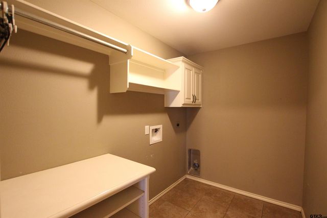 203 Mission Crest, Lindale, TX 75771