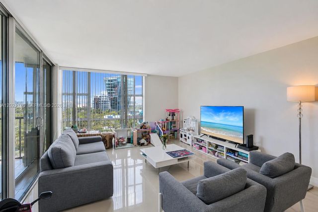 20335 W Country Club Dr 809, Aventura, FL 33180