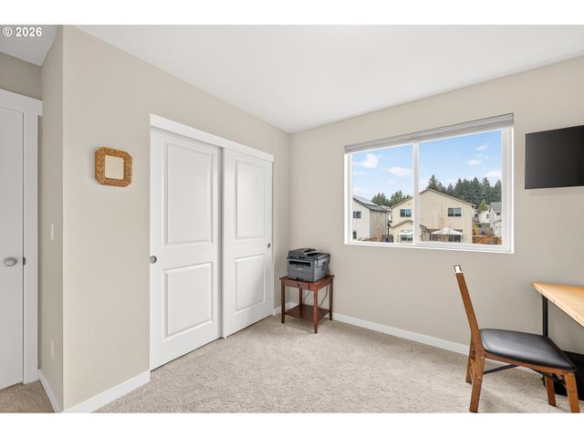262 W 17TH St, Lafayette, OR 97127