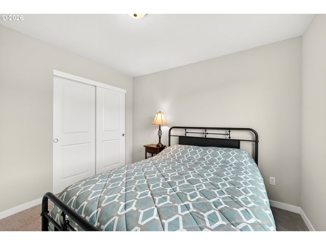 262 W 17TH St, Lafayette, OR 97127