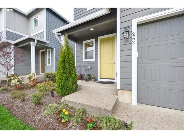 262 W 17TH St, Lafayette, OR 97127