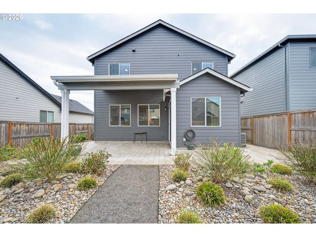 262 W 17TH St, Lafayette, OR 97127