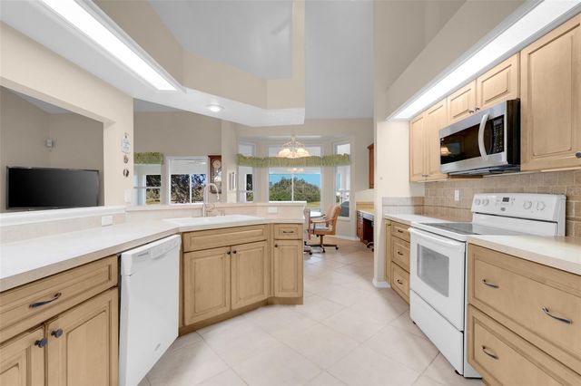 8850 SPYGLASS LOOP, Clermont, FL 34711