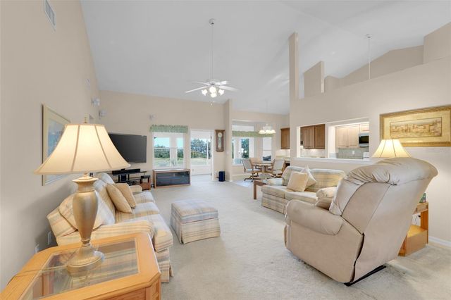 8850 SPYGLASS LOOP, Clermont, FL 34711