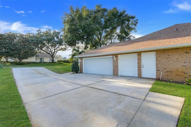 8850 SPYGLASS LOOP, Clermont, FL 34711