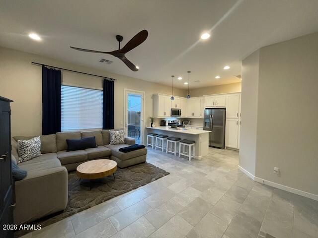 9625 W MONTEREY Way B, Phoenix, AZ 85037