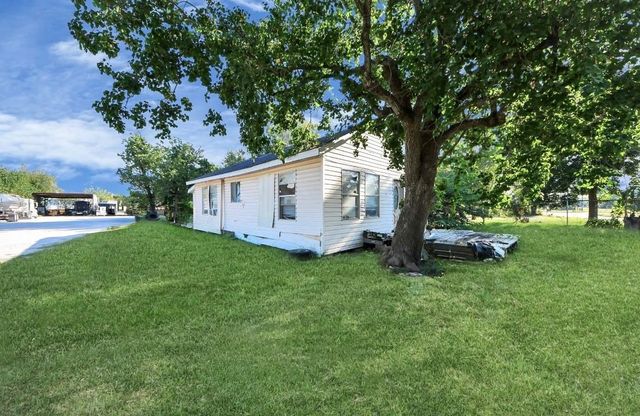 425 Genoa Red Bluff Road, Houston, TX 77034