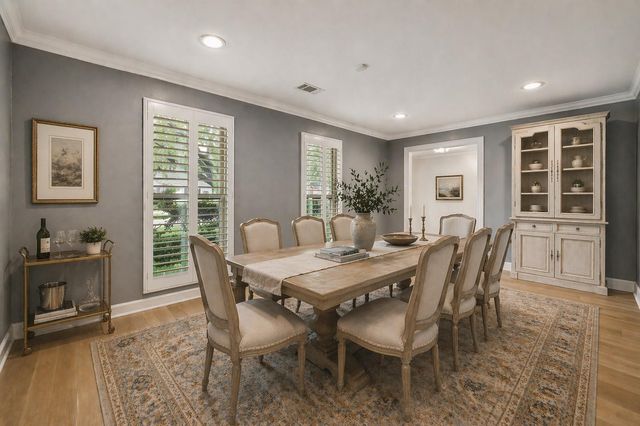 1034 Thornton Road, Houston, TX 77018