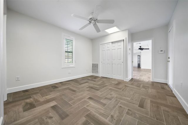 1034 Thornton Road, Houston, TX 77018